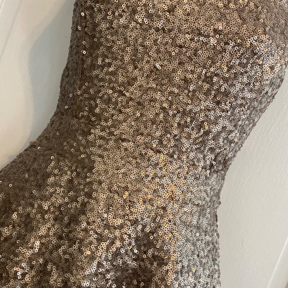 Gold Sequin Chris Cross Back Short Formal - Picture 2 of 6